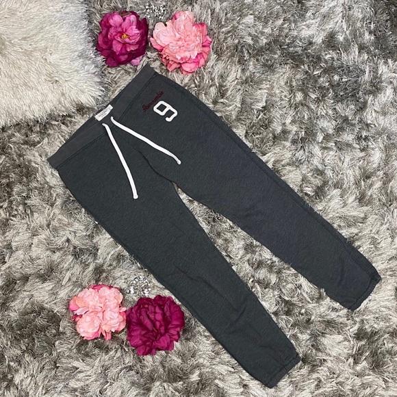 abercrombie logo joggers